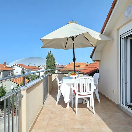 Anastazia Apartment