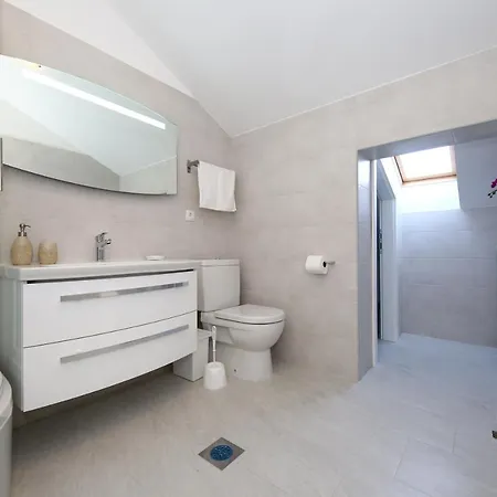 Anastazia זאדאר